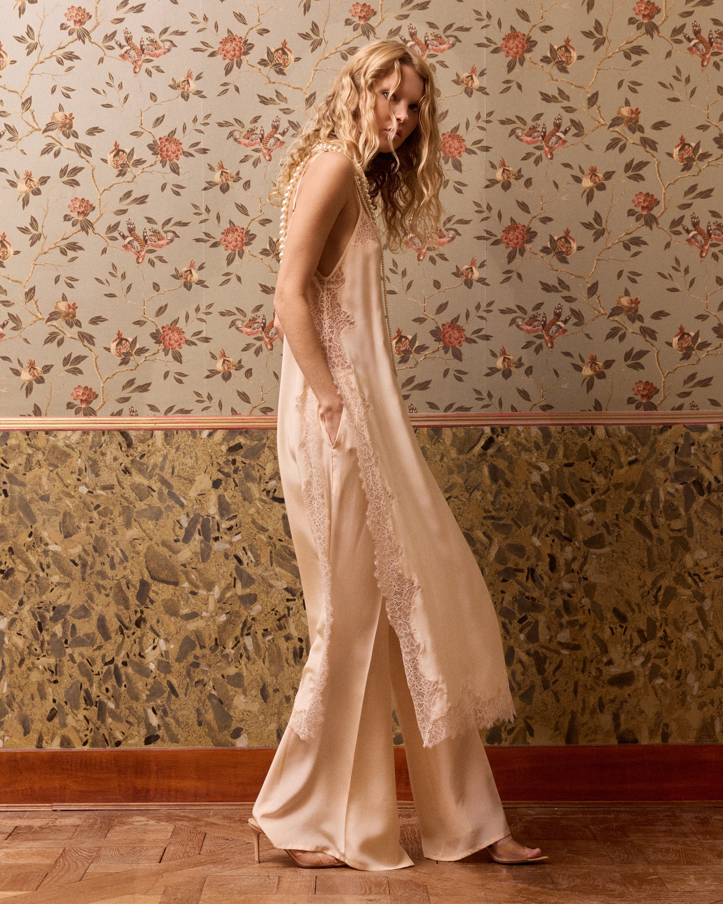 Robe Balma - Nude - Image 3