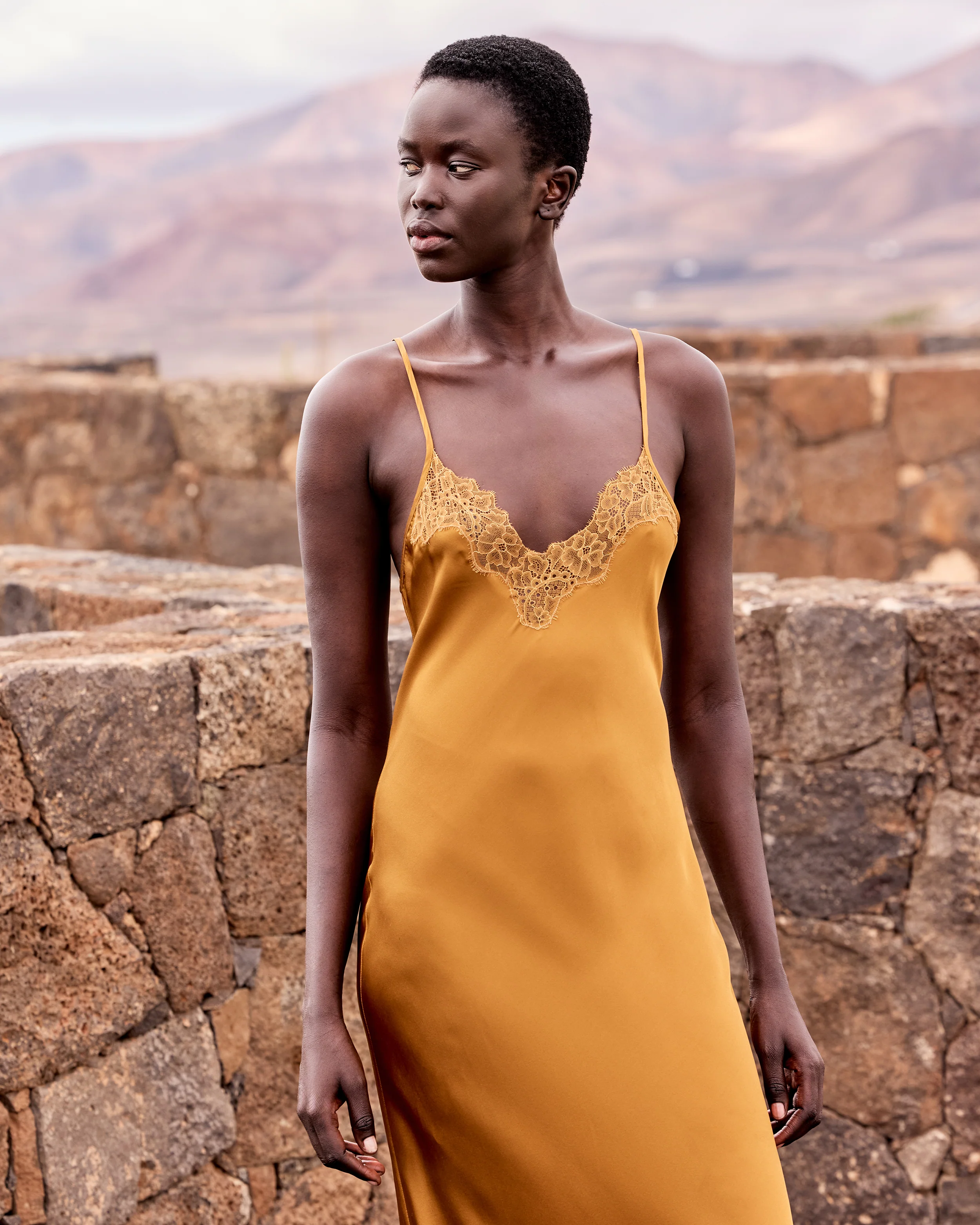 Robe Bruma - Ocre - Image 3