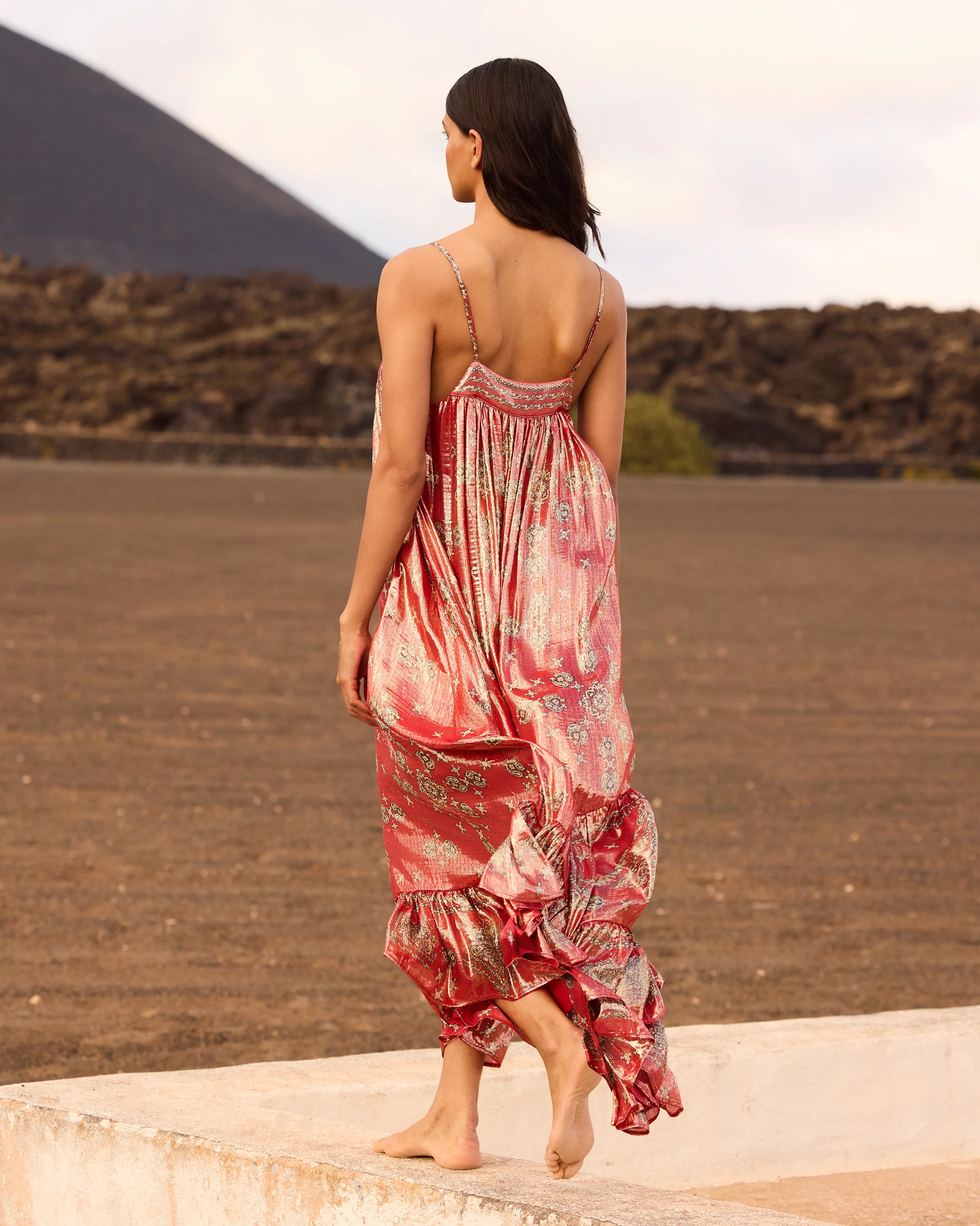 Robe Grim - Rouge - Image 5
