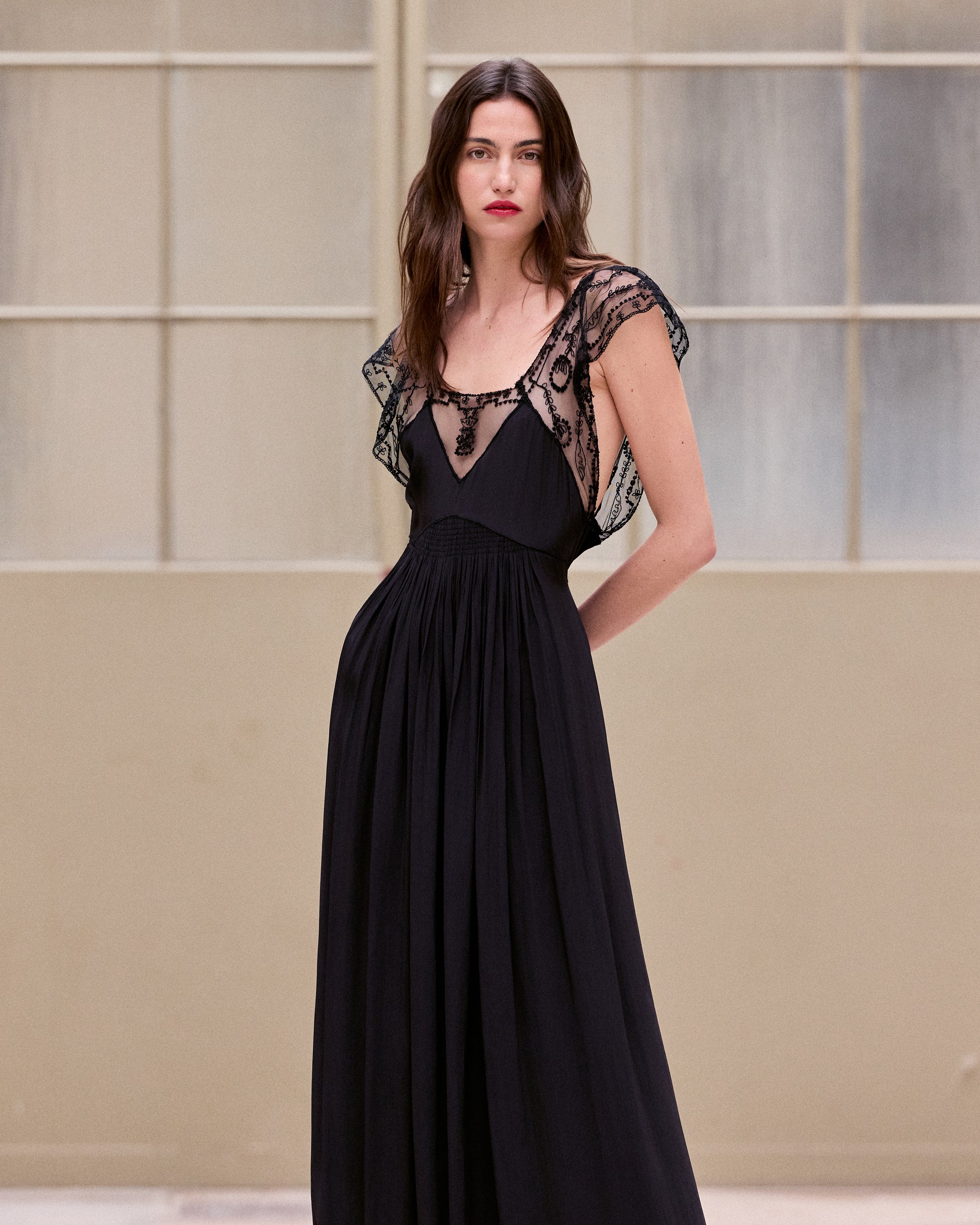 Robe Inna - Noir - Image 7