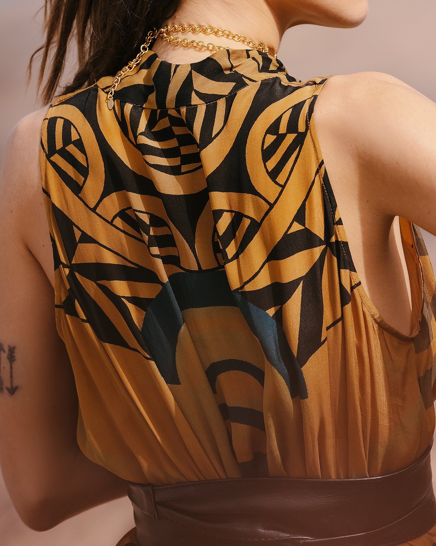 Robe Muse - Ocre - Image 3