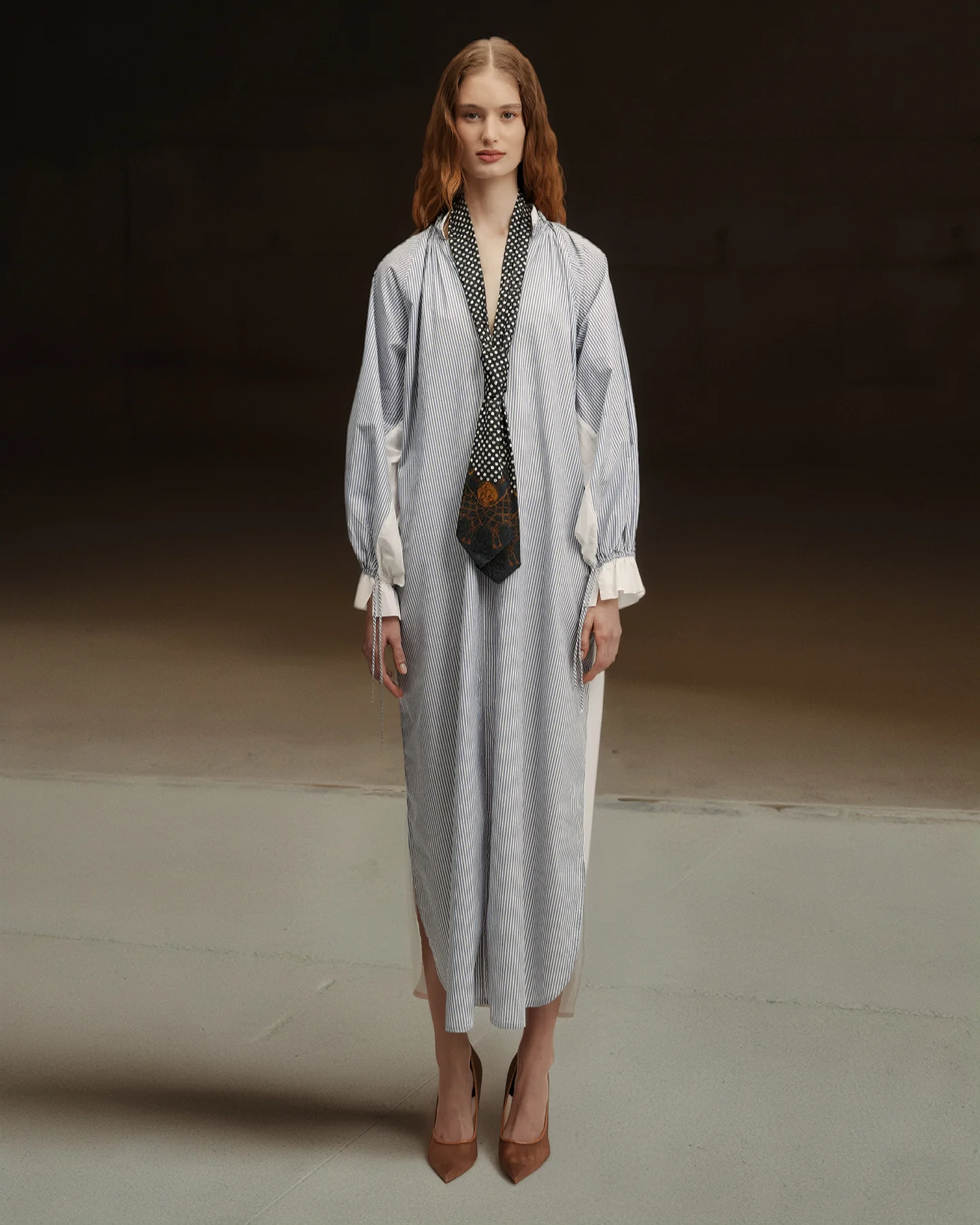 Robe Wiki - Gris